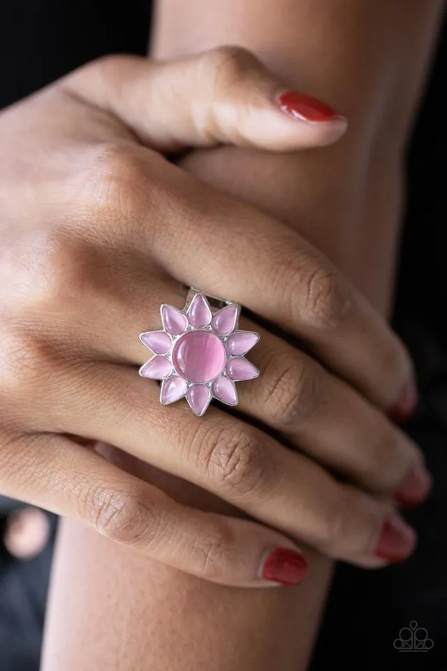 Paparazzi Ring ~ Blossoming Sunbeams - Pink