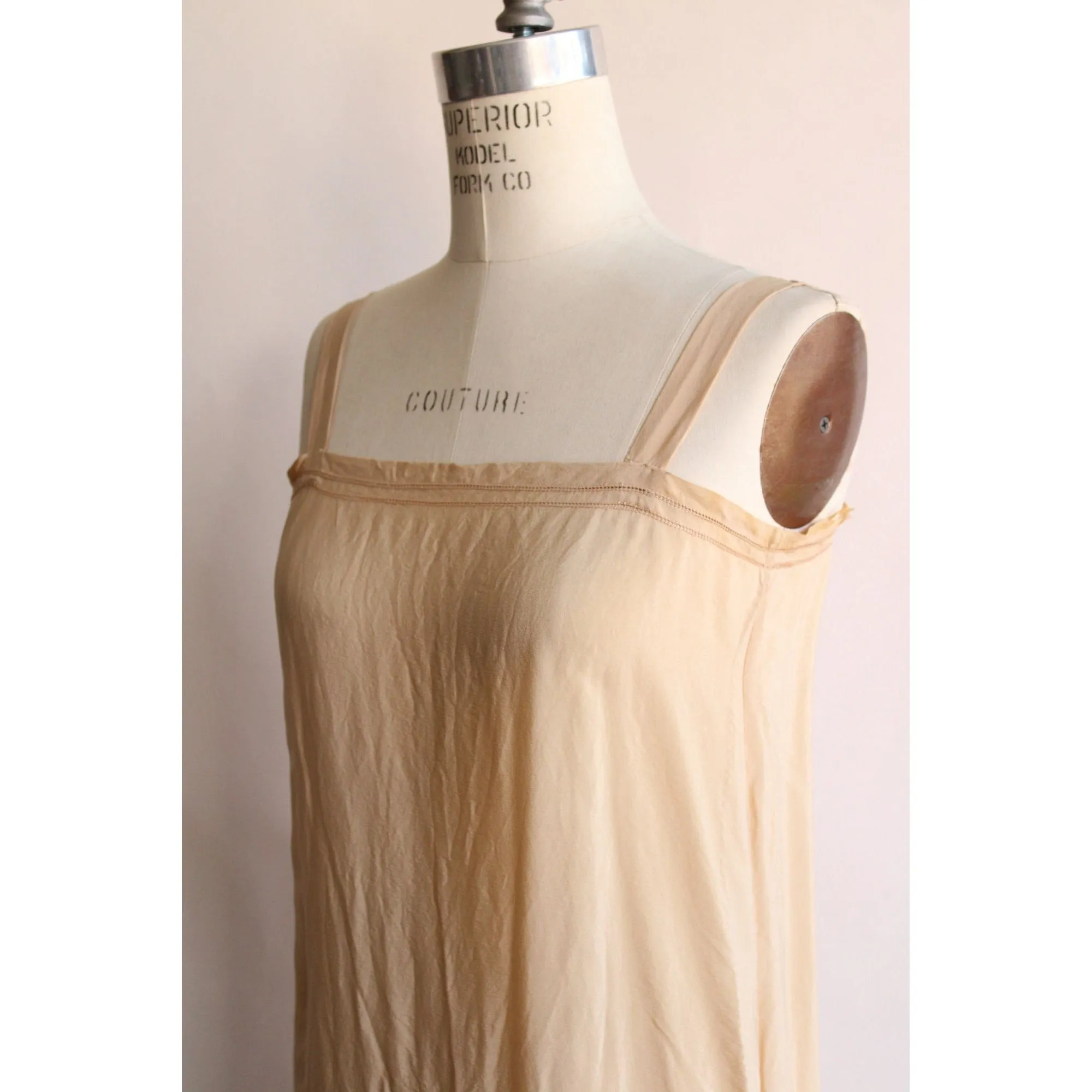 Vintage 1920s Slip in Beige Silk
