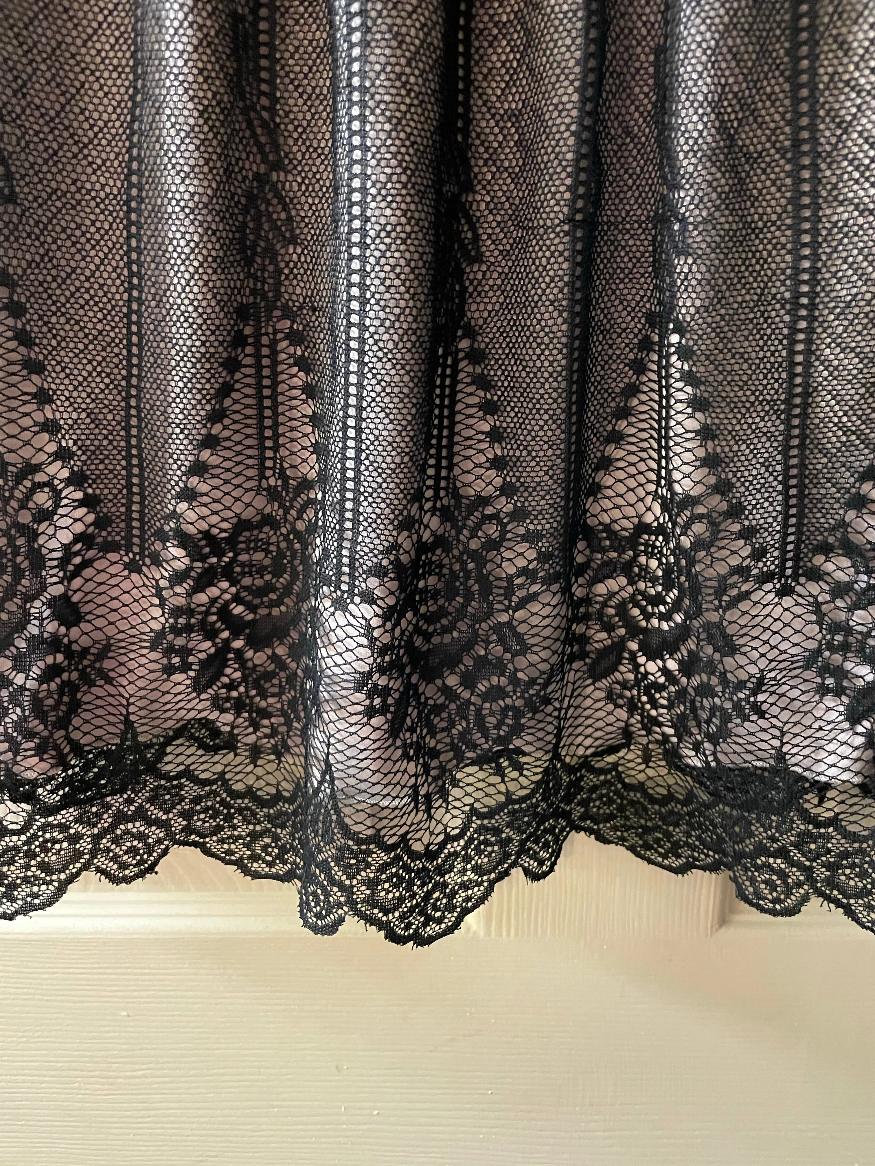 Womens Juniors CDW Creative Design Works Black Lace Overlay Dress Top Medium